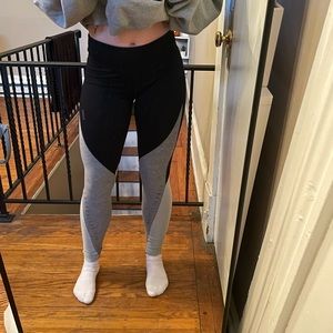 PINK Victoria secret yoga leggings